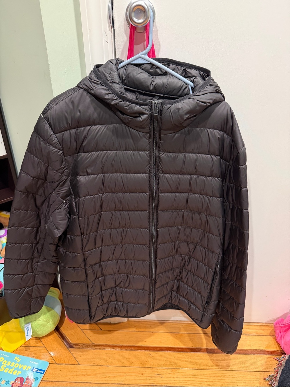 Women’s Black Packable Quilted Hooded Jacket